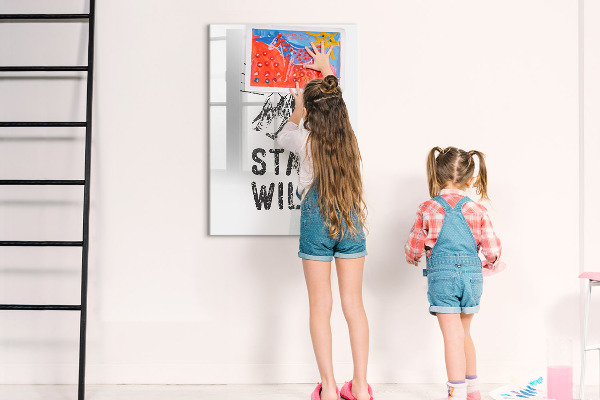 Tablă cu marker Un spațiu creativ pentru amintiri și fotografii