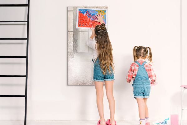 Tablă cu marker Un spațiu creativ pentru fotografii și notițe