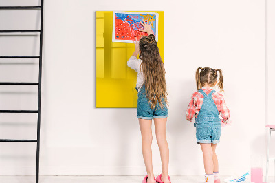 Tablă cu marker O tablă colorată pentru notițe și fotografii