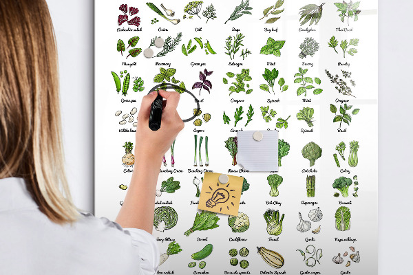 Tablă cu marker Legume verzi și ierburi în grafică