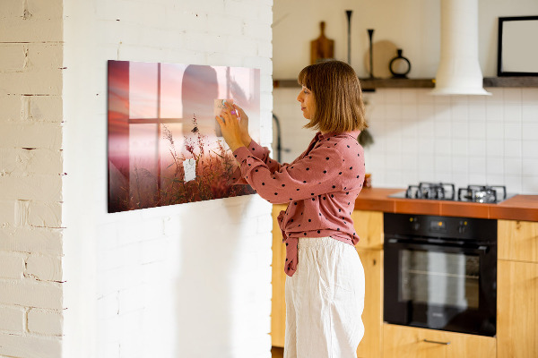 Tablă cu marker Un spațiu creativ pentru prezentarea fotografiilor