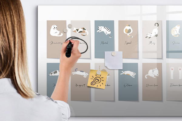 Tablă magnetică de scris Un calendar creativ pentru fiecare anotimp