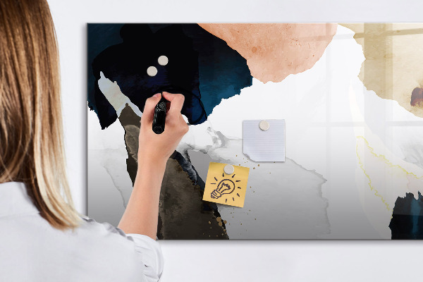 Tablă cu marker Un spațiu creativ pentru prezentarea fotografiilor