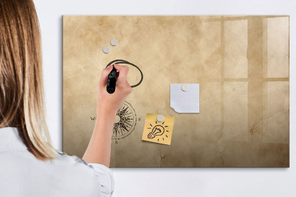 Tablă cu marker O tablă elegantă pentru notițe și fotografii