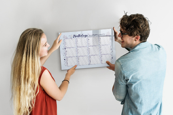 Tablă cu marker Calendar de ziua de naștere cu spațiu pentru fotografii