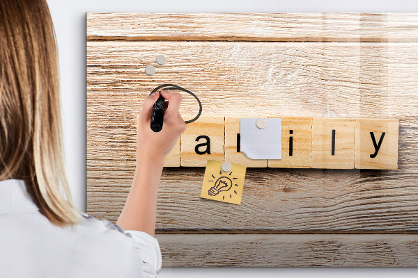 Tablă cu marker Un set pentru prezentarea fotografiilor pe perete