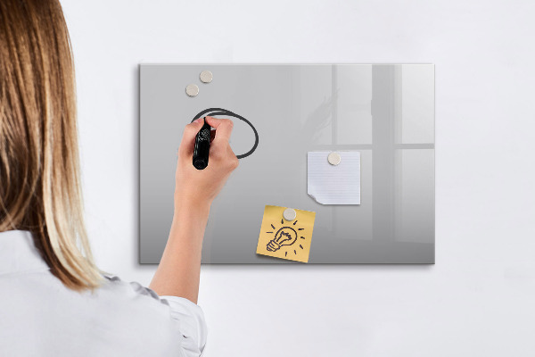 Tablă magnetică de scris O tablă practică pentru notițe și fotografii