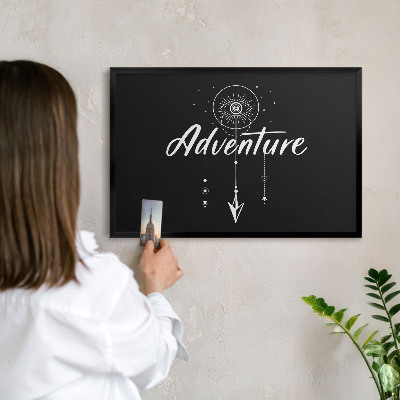 Panou magnetic mural decorativ cadru negru Aventura te așteaptă