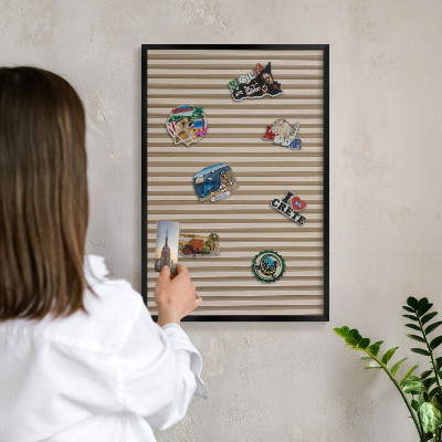 Panou magnetic mural decorativ cadru negru Șipci de lemn