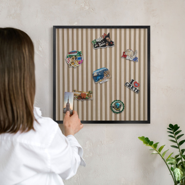 Panou magnetic mural decorativ cadru negru Șipci de lemn