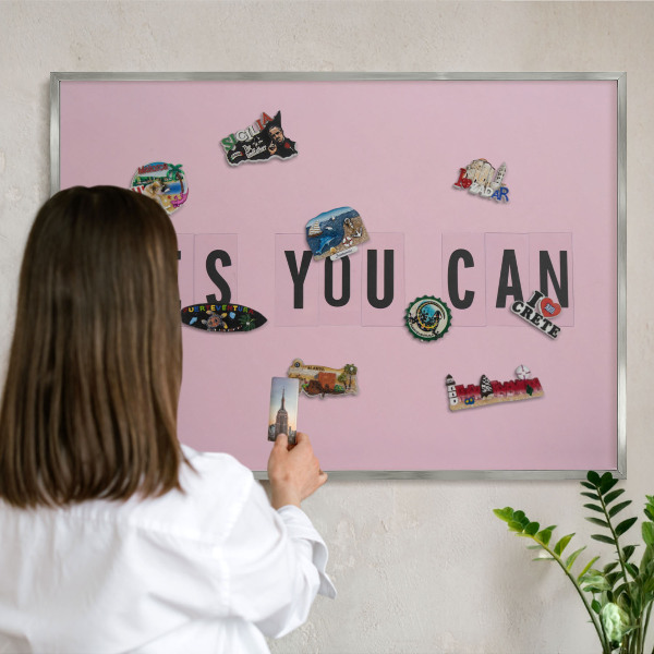 Panou magnetic înrămat pentru magneți de culoare argintie Motivație în fiecare zi