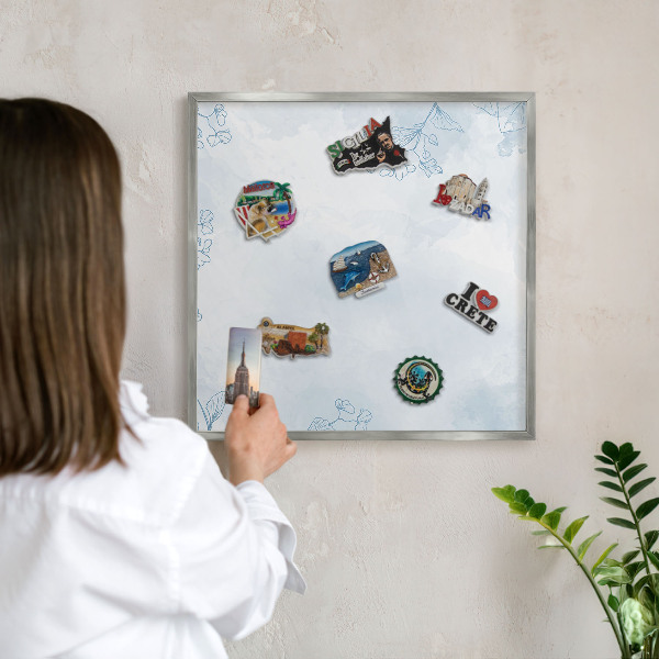 Panou magnetic înrămat pentru magneți de culoare argintie Eleganță floristică