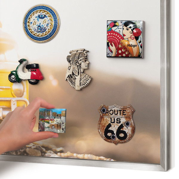 Panou magnetic înrămat pentru magneți de culoare argintie Călătorii retro
