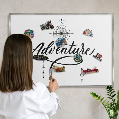 Panou magnetic înrămat pentru magneți de culoare argintie Aventură tipografică