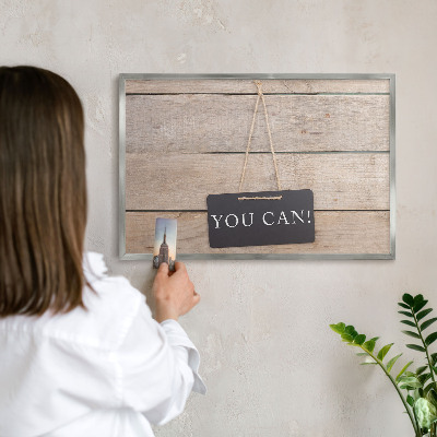 Panou magnetic înrămat pentru magneți de culoare argintie Motivație în fiecare zi