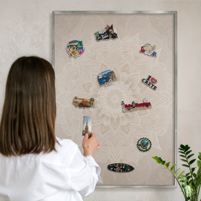 Panou magnetic înrămat pentru magneți de culoare argintie Model Mandala