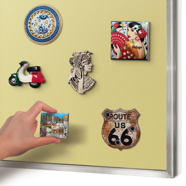 Panou magnetic înrămat pentru magneți de culoare argintie Galben vintage