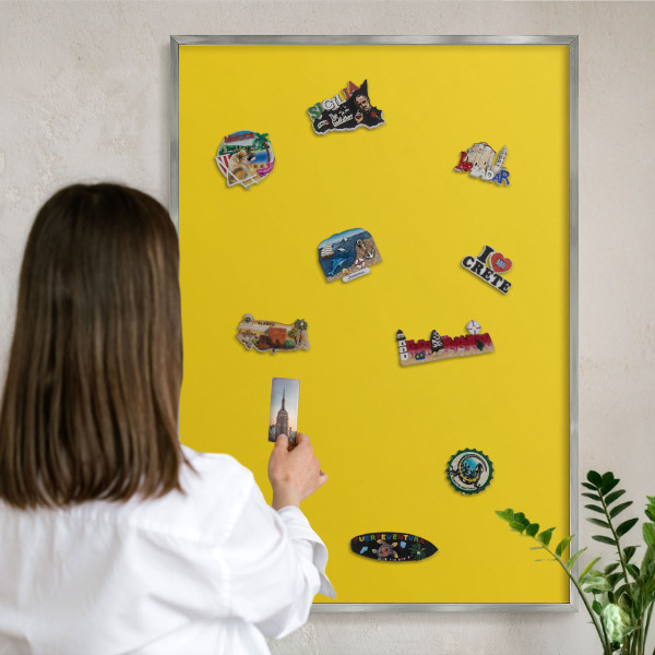 Tablă magnetică pentru colecția de magneți cadru argintiu Galben intens