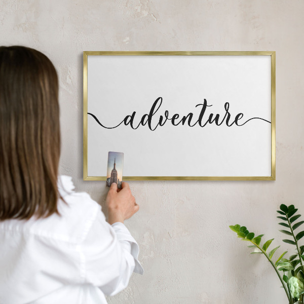 Tablă magnetică pentru magneți din vacanță cadru auriu Aventură scrisă