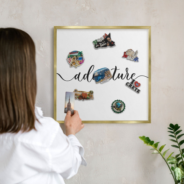 Tablă magnetică pentru magneți din vacanță cadru auriu Aventură scrisă